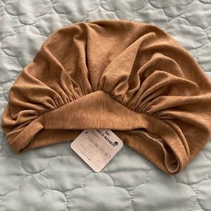 NWT HEADWEAR TURBAN HIJAB
